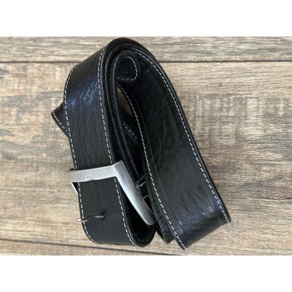 Bronzino Men's Black Genuine Leather Adjustable Buckle Belt - Picture 6 of 7